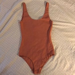Wilfred Free dark peach bodysuit